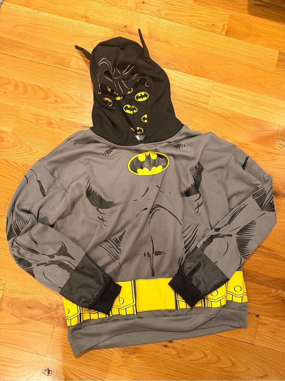 DC Comics original Batman Mens Gray & Yellow Hoodie Costume Size S